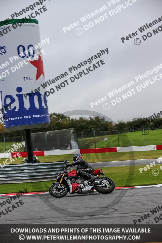 Donington;PJ Motorsport Photography 2020;donington no limits trackday;donington park photographs;donington trackday photographs;no limits trackdays;peter wileman photography;trackday digital images;trackday photos